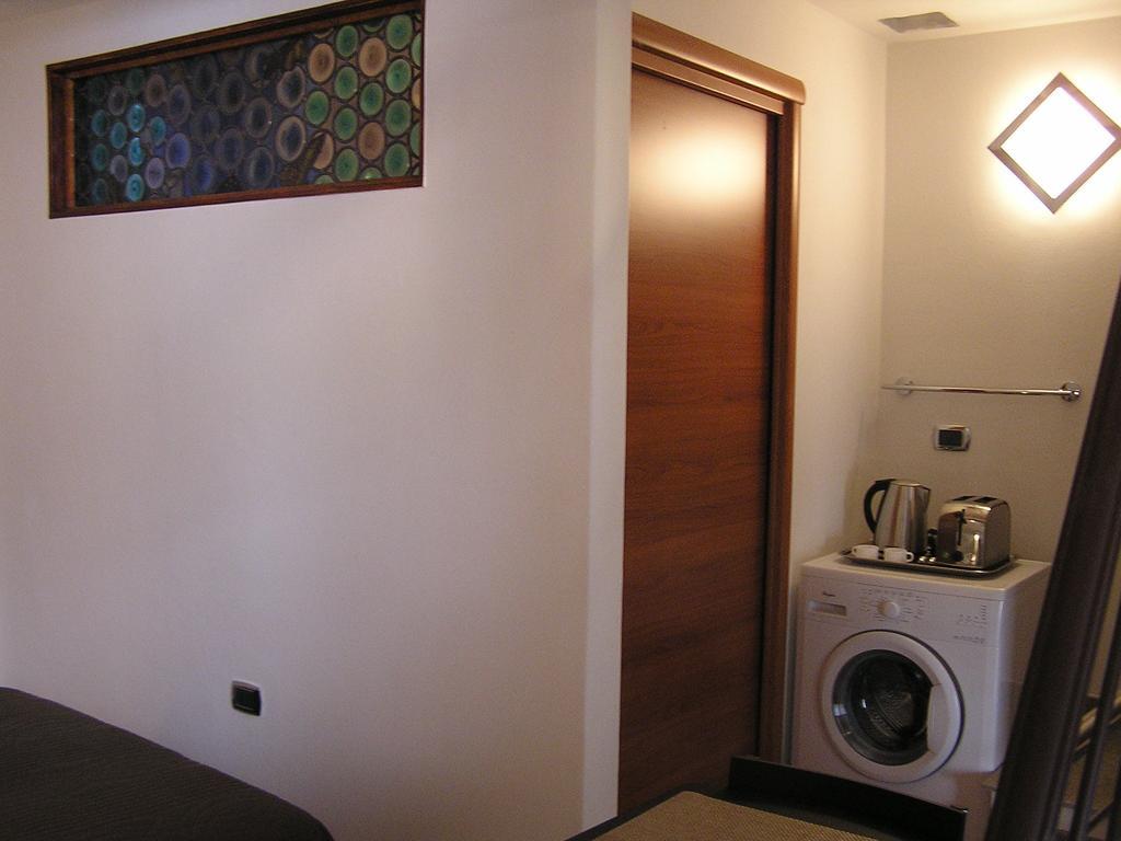 Art Transparent B&B Grottaglie Bagian luar foto